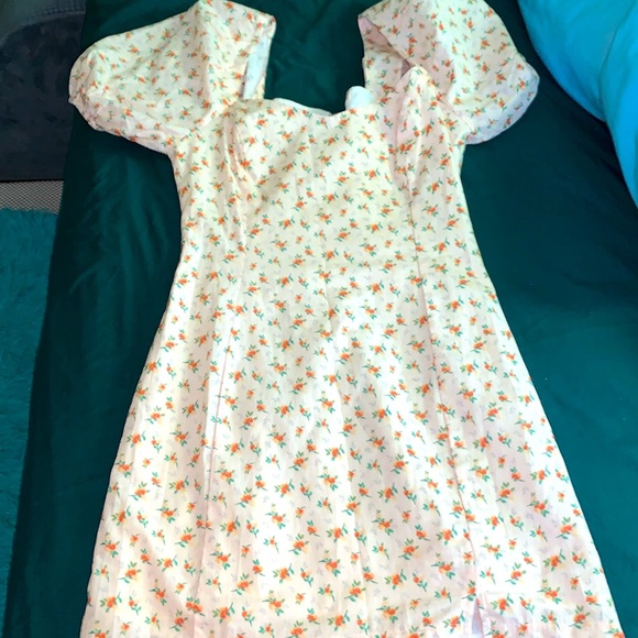 Altar'd State Scoop Neck Puff Sleeve Mini Dress small nwot - Picture 4 of 9